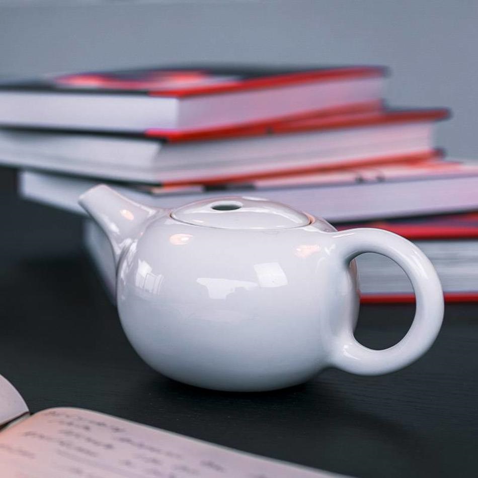 Carl Henkel - Teekanne Mina 1 Liter