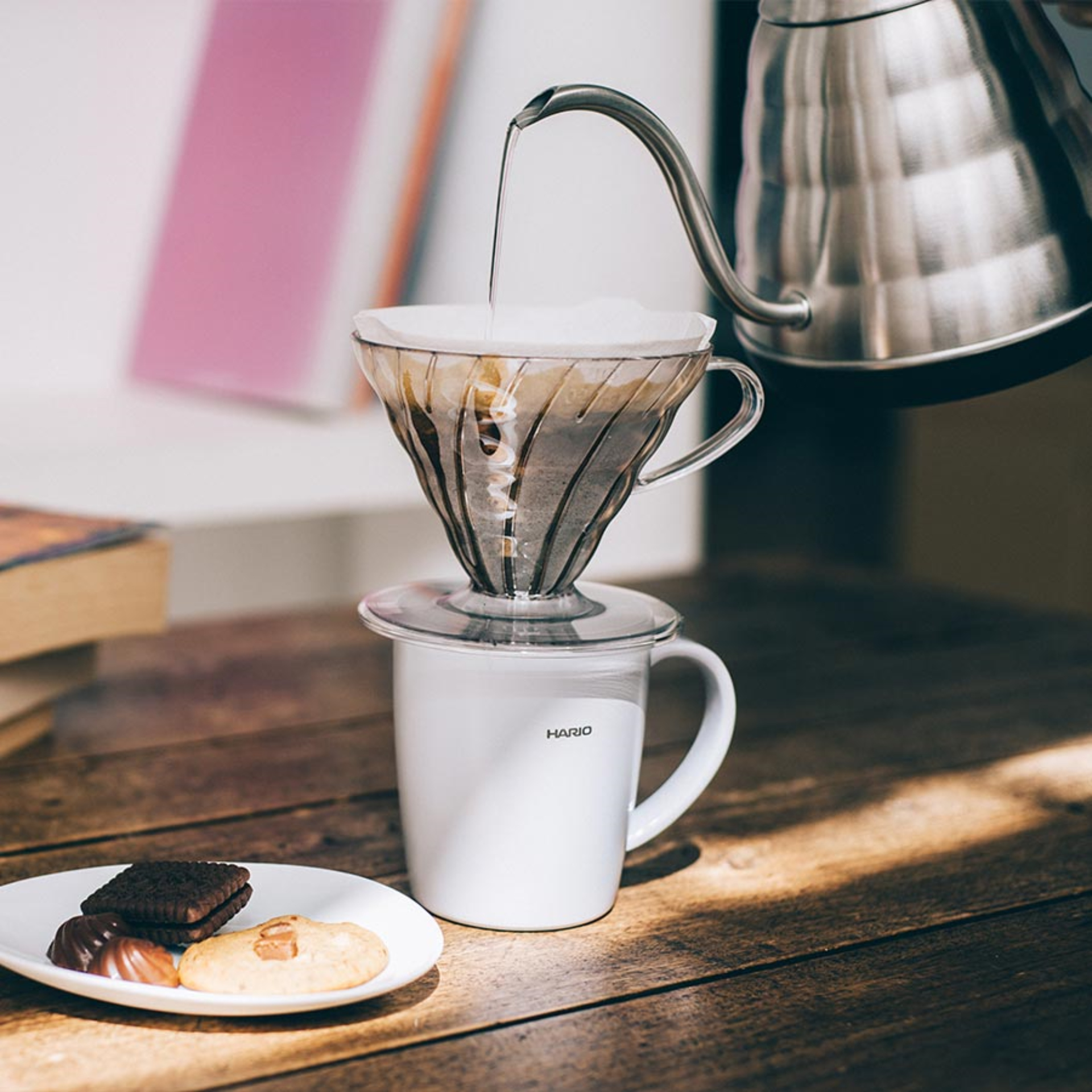 Hario - Wärmespeicherbecher mit Deckel grau 300ml