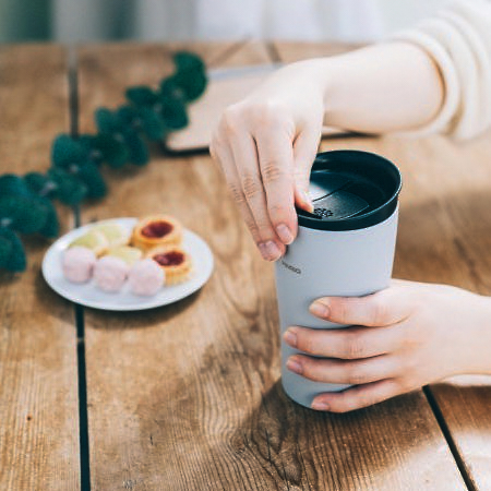 Hario - Thermobecher mit Deckel grau 300ml