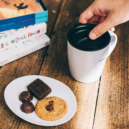 Hario - Wärmespeicherbecher mit Deckel grau 300ml