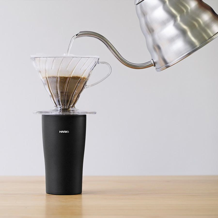 Hario - Thermobecher mit Deckel schwarz 300ml