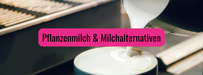 Milchschaum beim eingießen