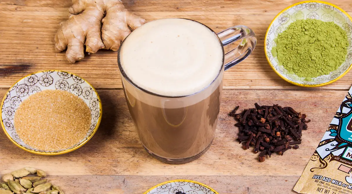 Chaiglas brauner Zucker Ingwer