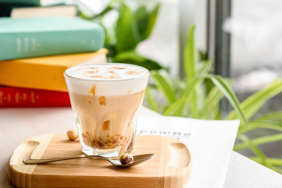 iced matcha latte